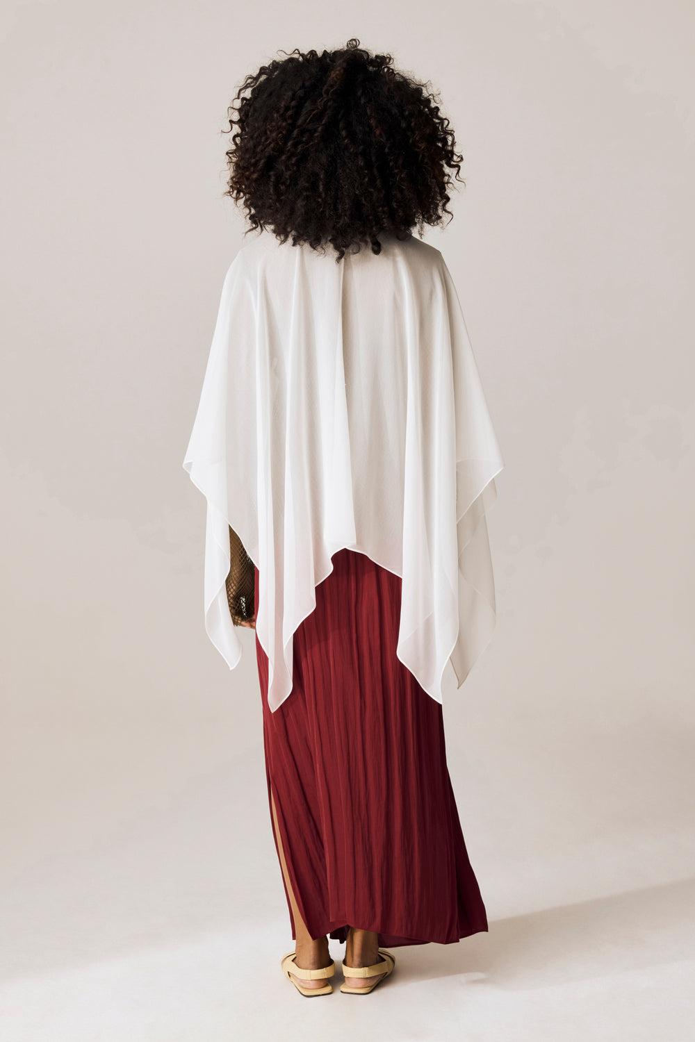 Algod Sheer Cape