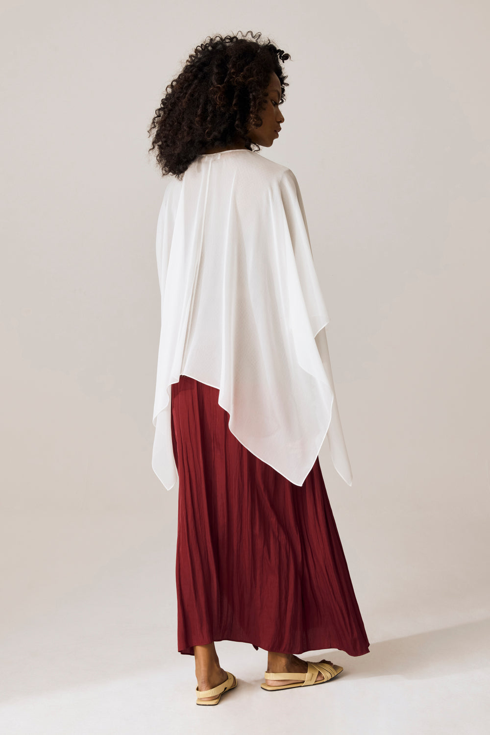 Algod Sheer Cape