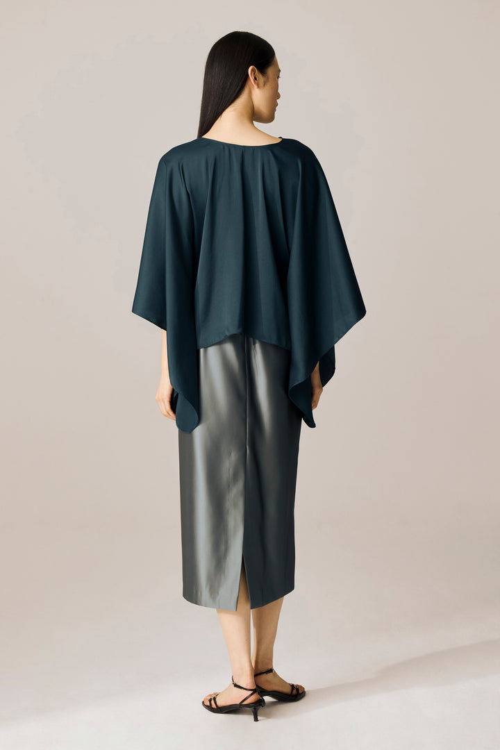 Liwa Cape Top