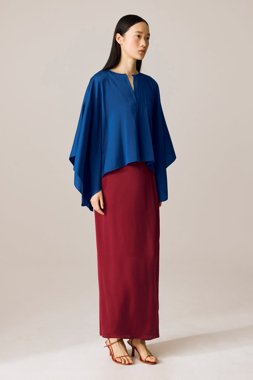 Liwa Cape Top