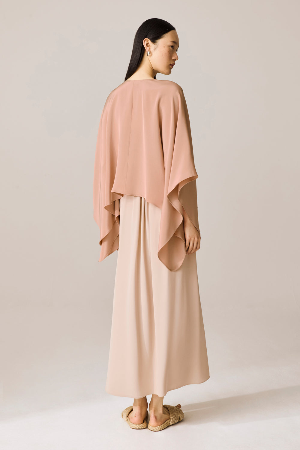 Liwa Cape Top