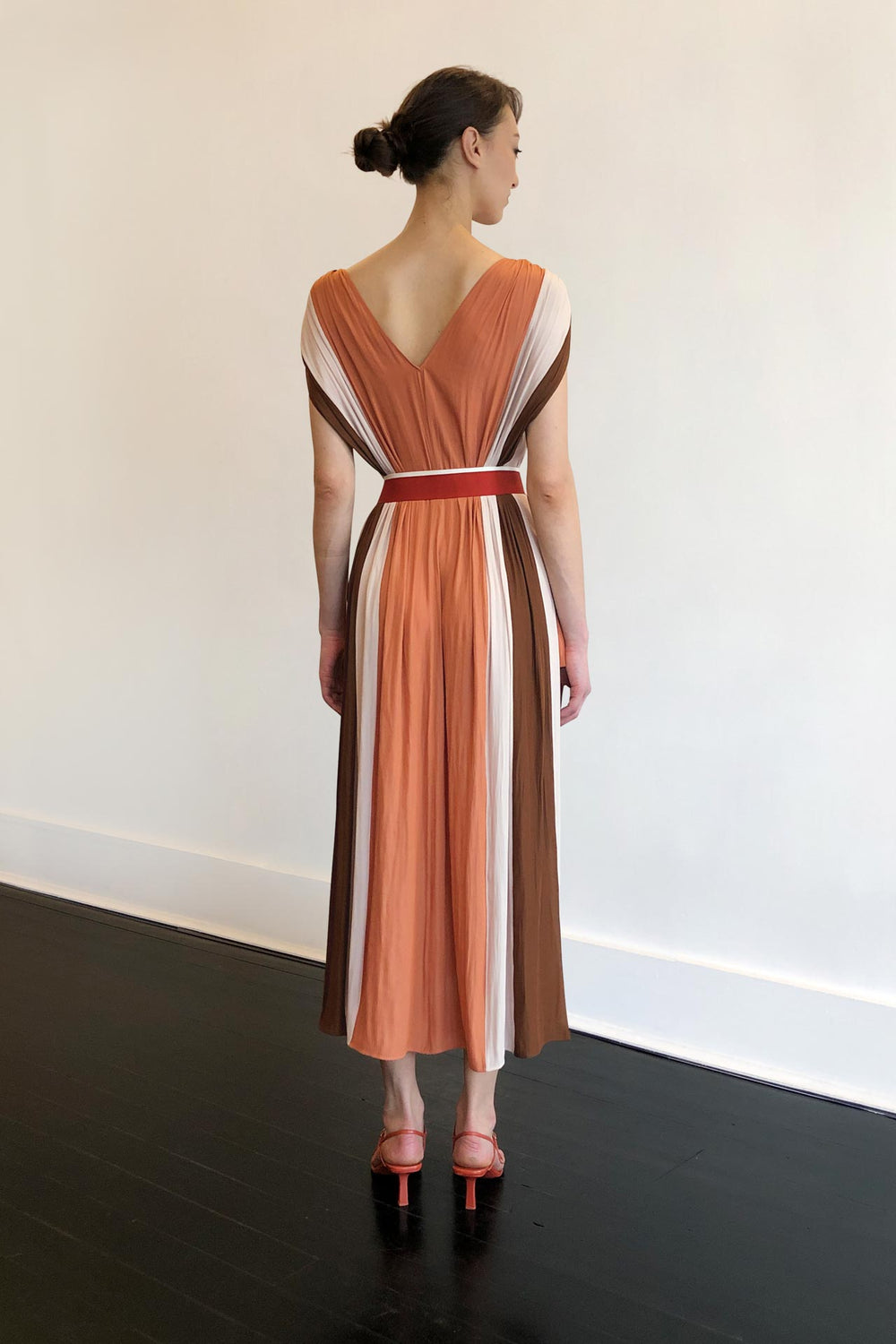 Fashion Designer CARL KAPP collection | Bel Air Onesize Fits All Dress Peach | Sydney Australia
